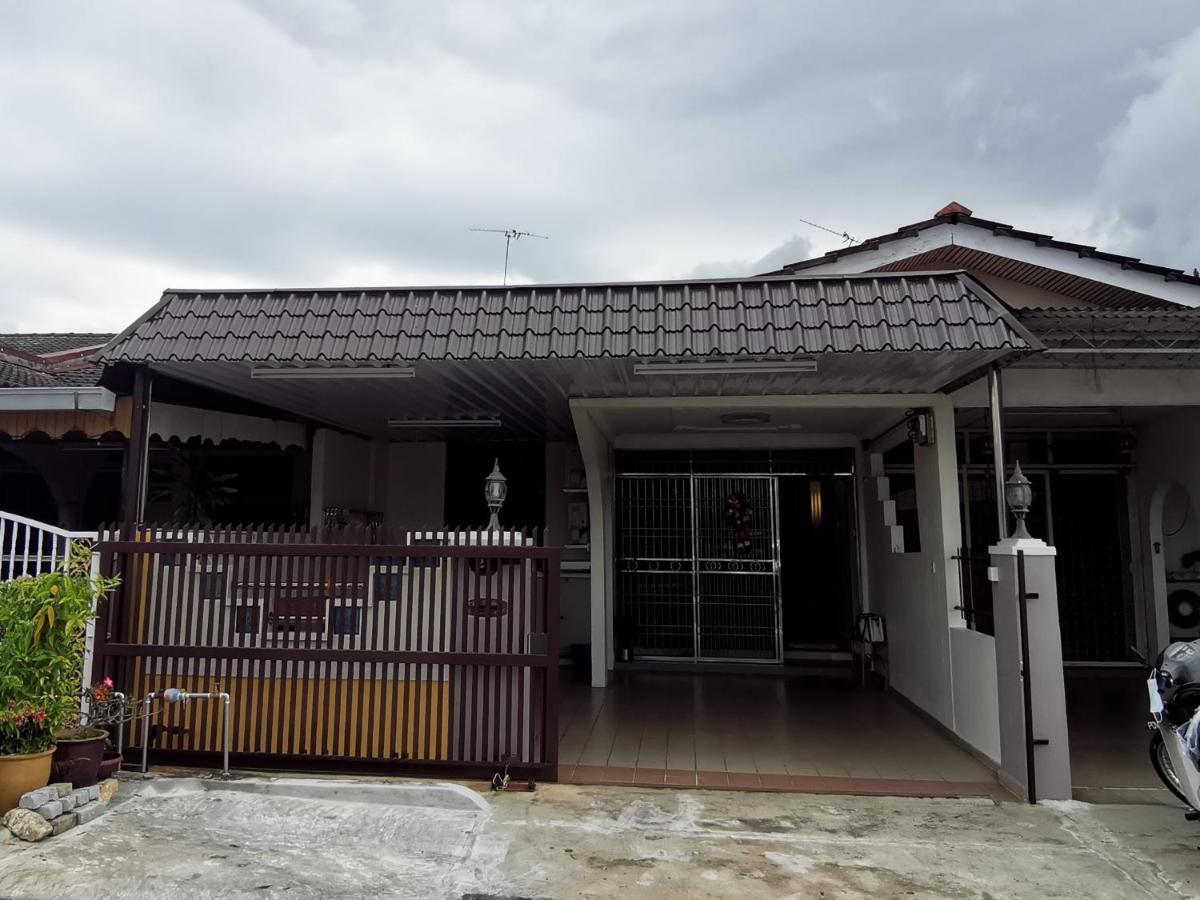 Taman Bagan Single Storey Terrace House, 9Mins To Sunway Carnival Mall, Seberang Jaya Butterworth Exterior photo